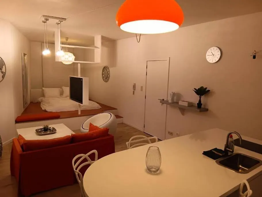 The Luxury White Suite Charleroi 0*,  Belgium