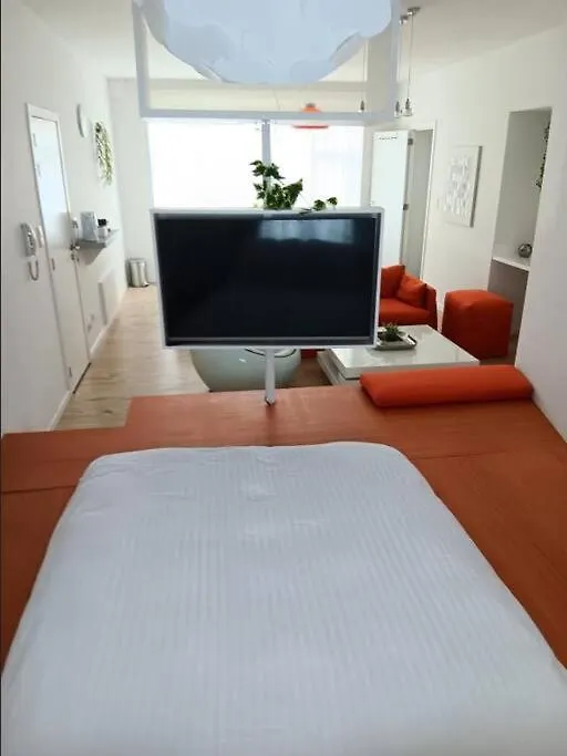 Apartment The Luxury White Suite Charleroi