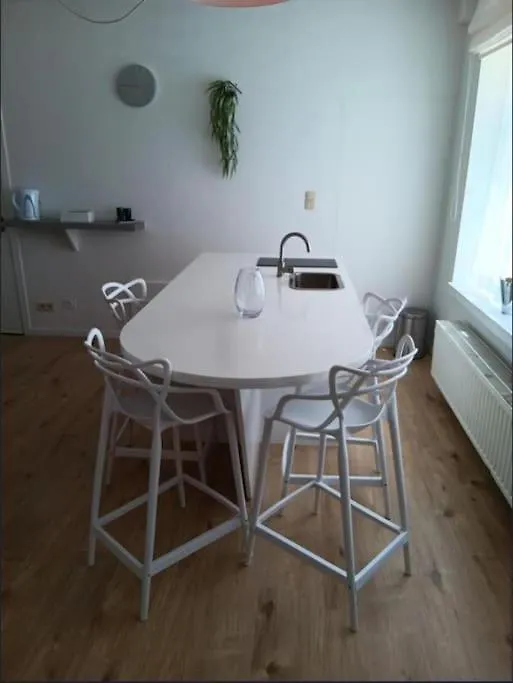 Apartment The Luxury White Suite Charleroi